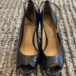 Ann Taylor navy blue wedges